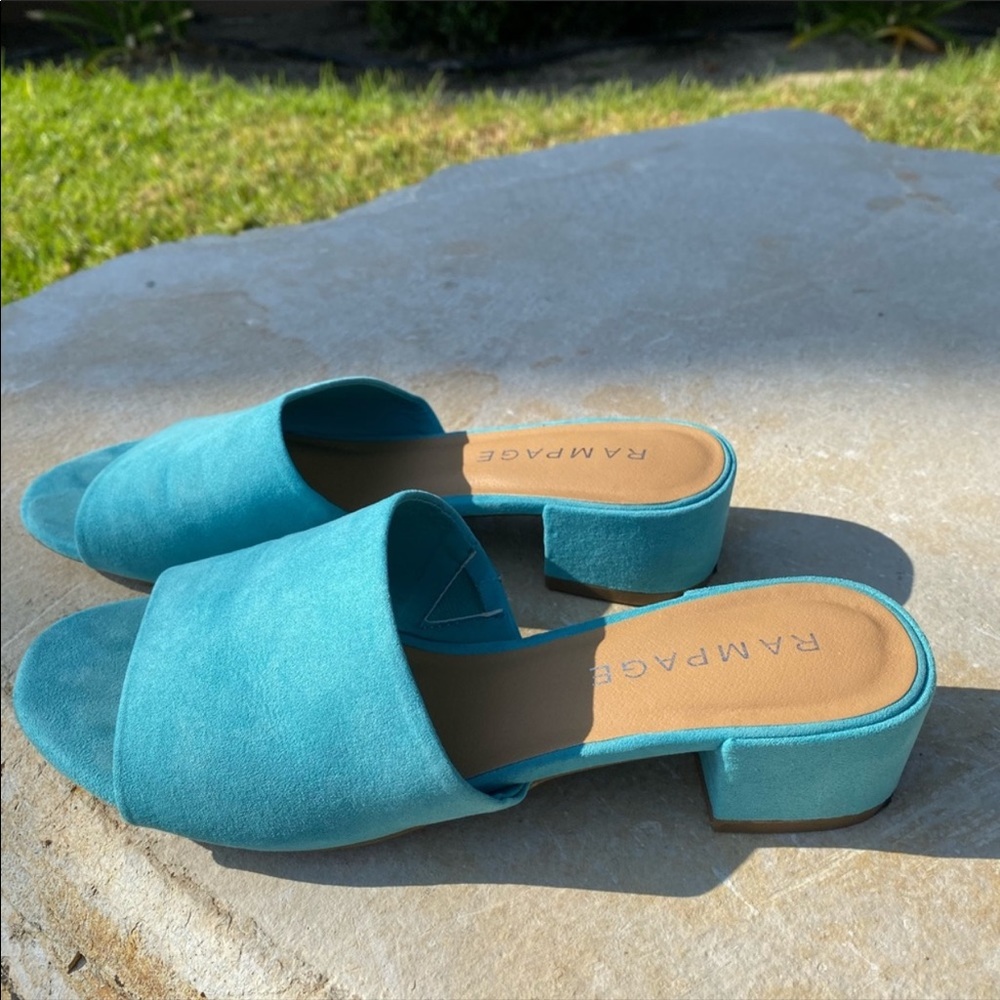 Turquoise RAMPGE low block heel